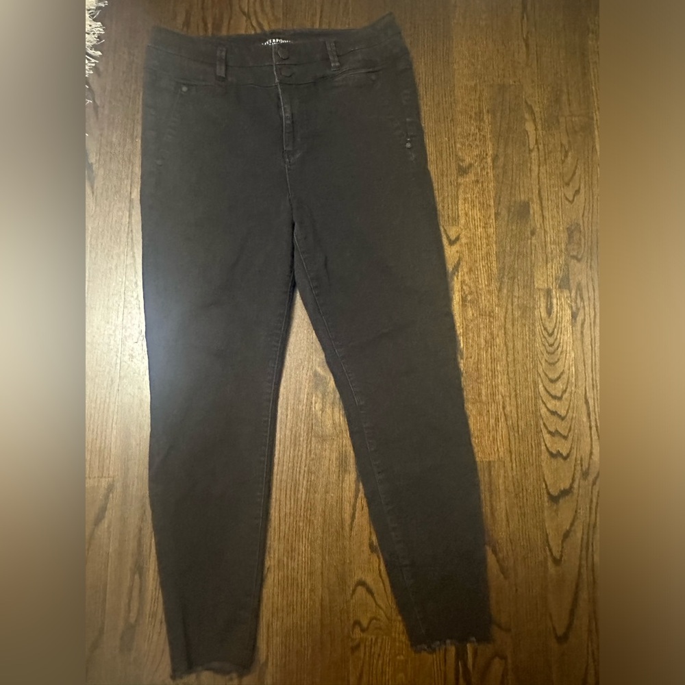 Liverpool black jeans - high rise ankle- double top button with zipper